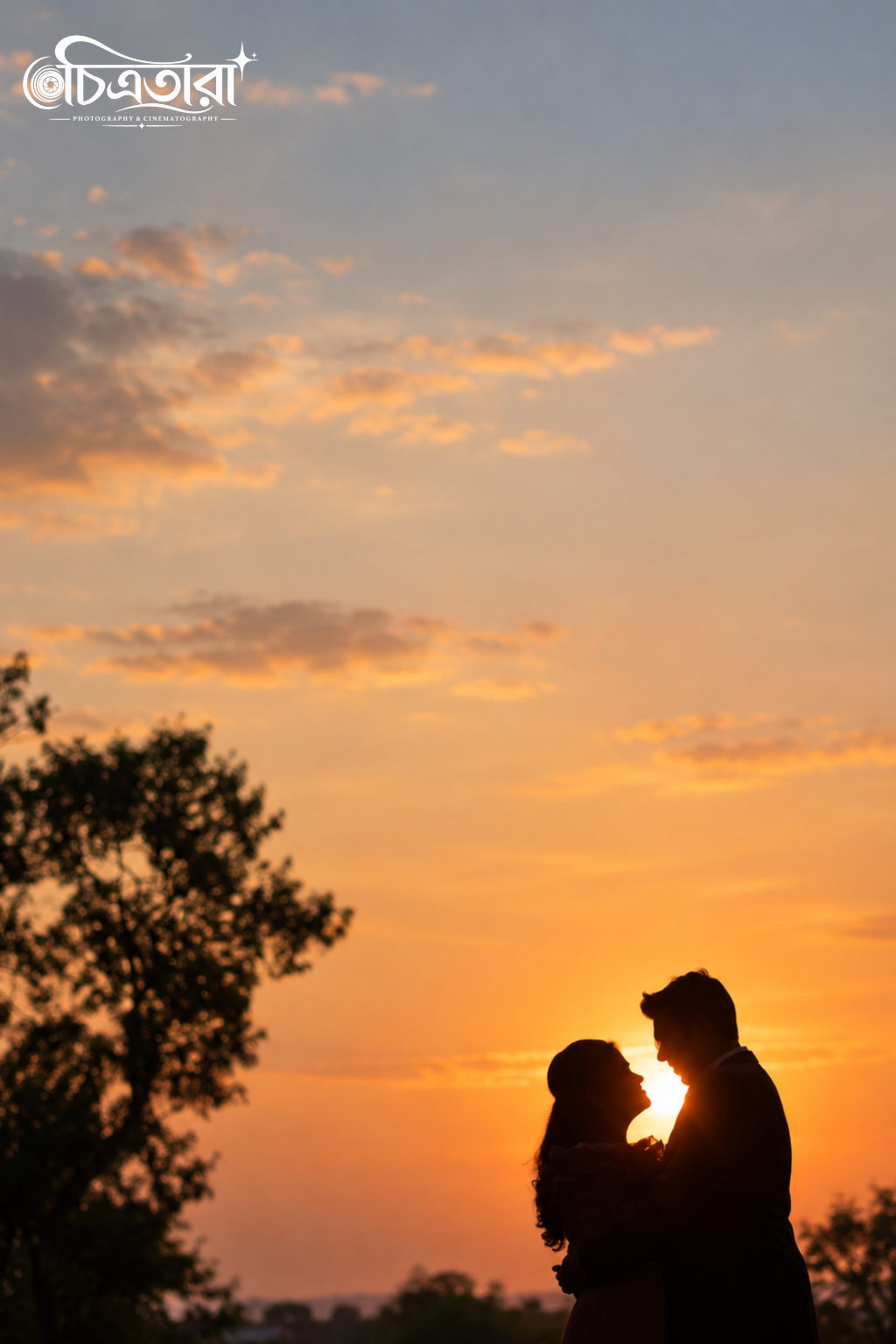 Couple silhouette at sunset